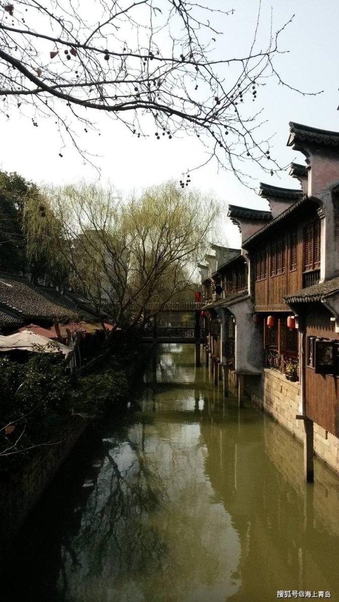 逃离荒凉的地方